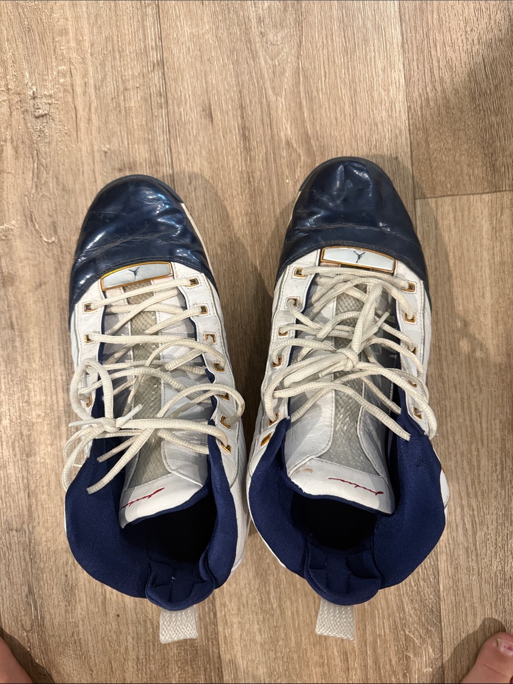 Nike Men’s Navy and White Athletic Basketball Shoes with Gold Accents
